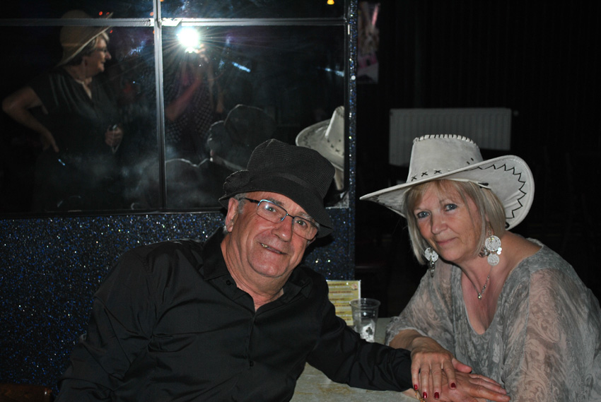Soiree chapeaux