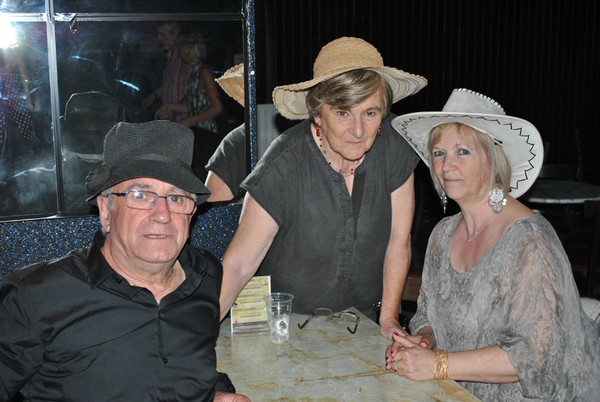Soiree chapeaux